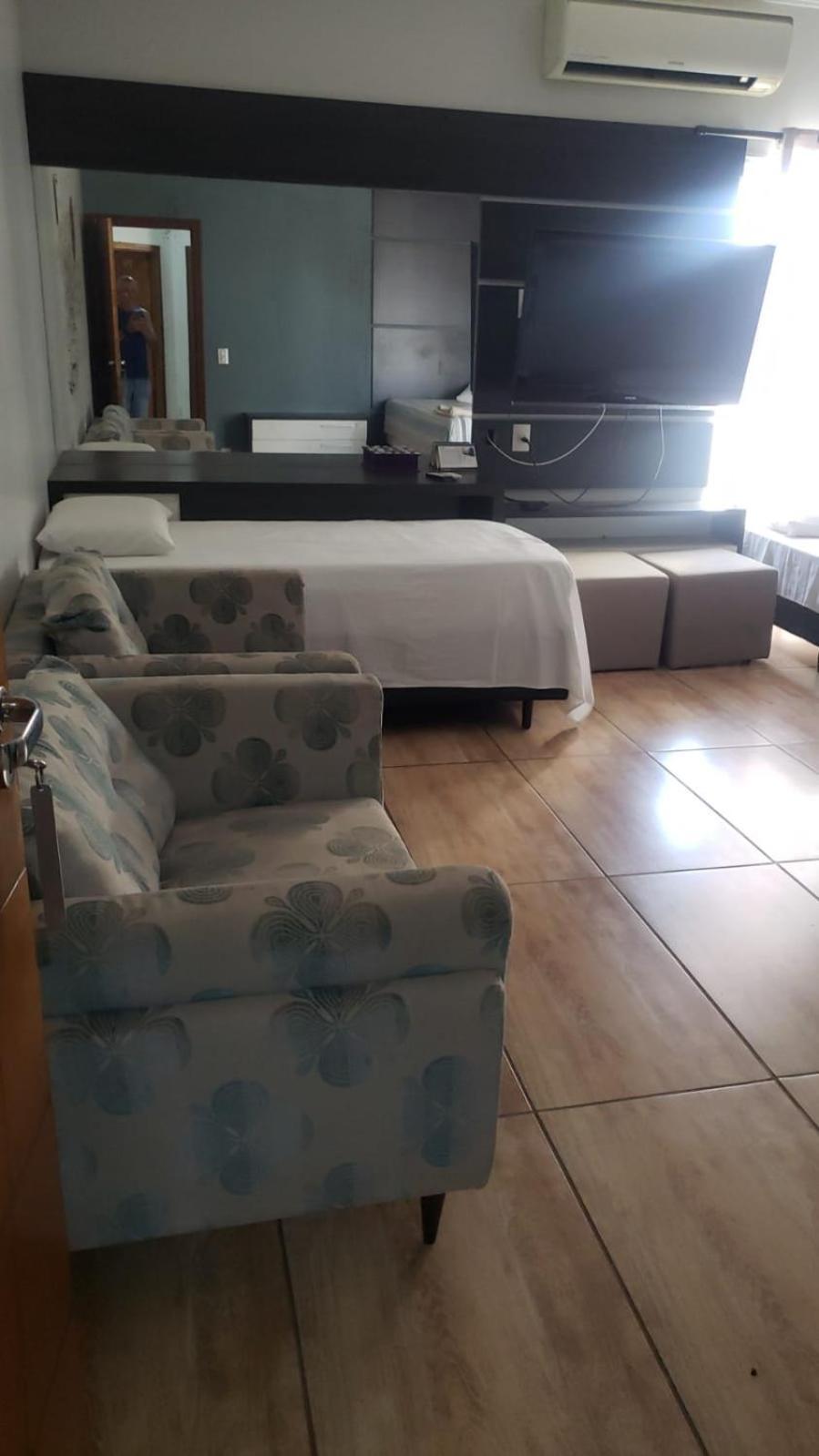 Pousada Leatis Marilia Exterior photo